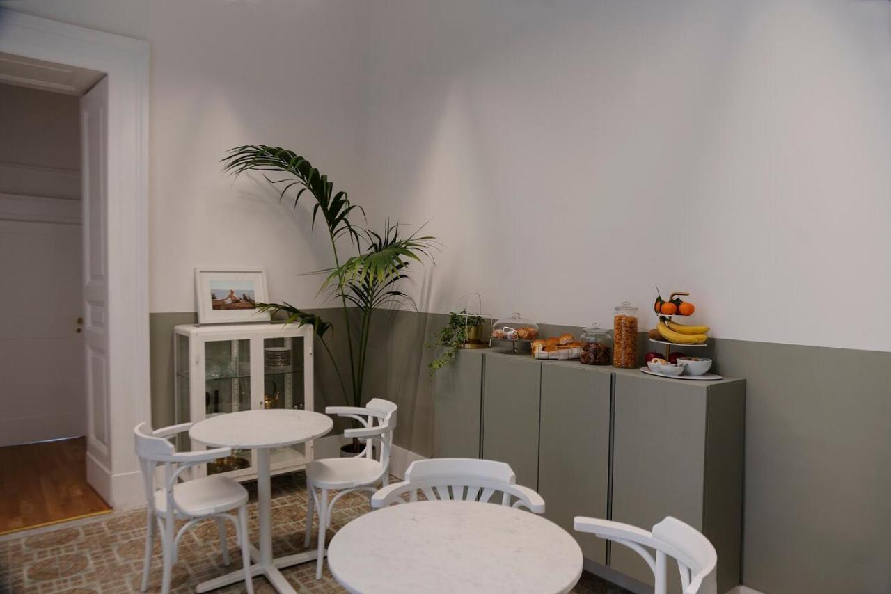 Interno21 Panzió Nápoly Kültér fotó