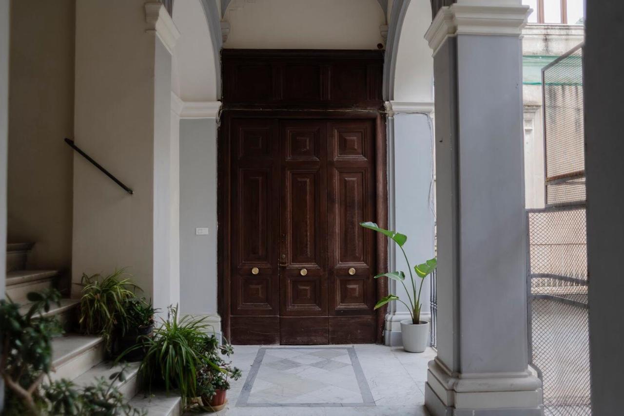 Interno21 Panzió Nápoly Kültér fotó